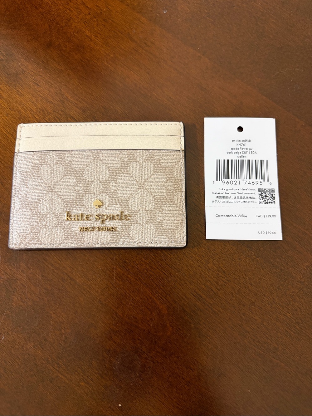 kate spade Cream & Light Beige Spade Flower Small Slim Card Holder MSRP $89